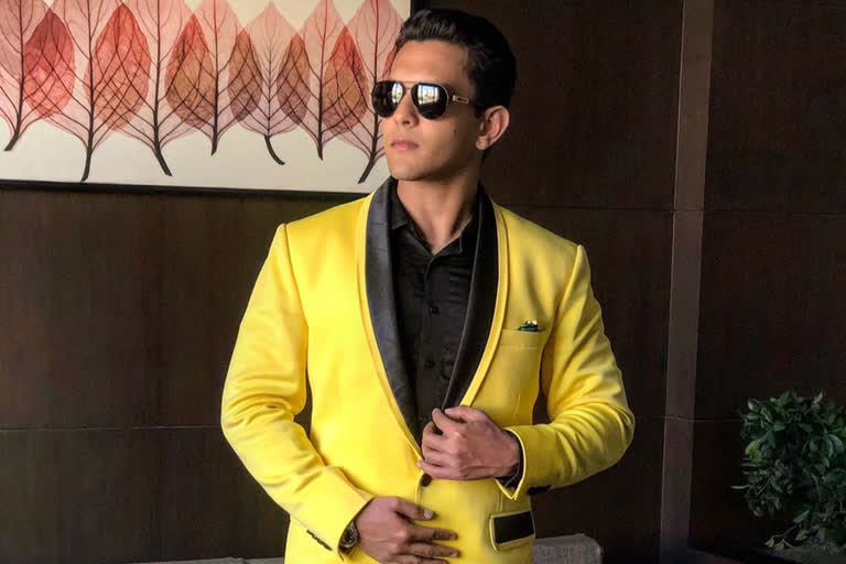 Aditya Narayan says There's a pandemic in music industry