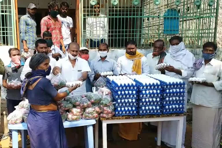 vegetables, needs distribution to poor people in payakaraopeta