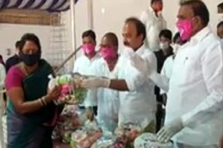 chevella mp ranjith reddy vegetables and eggs distribution in hyderabad