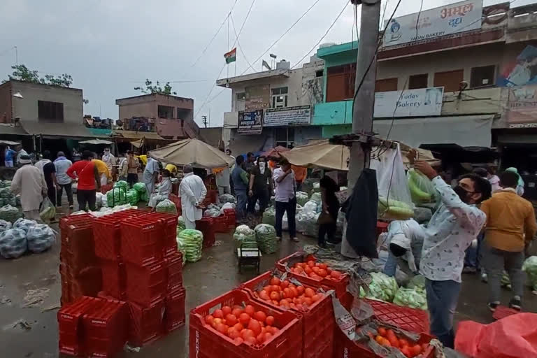 corona samples of 10 traders from kaithal vegetable market