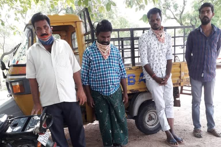 police arrested seven suspects of kodi pandalu pedakandjarla patancheru sangareddy