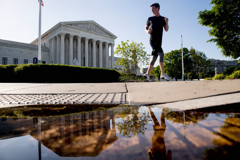 Called to order: US Supreme Court begins 1st arguments by phone