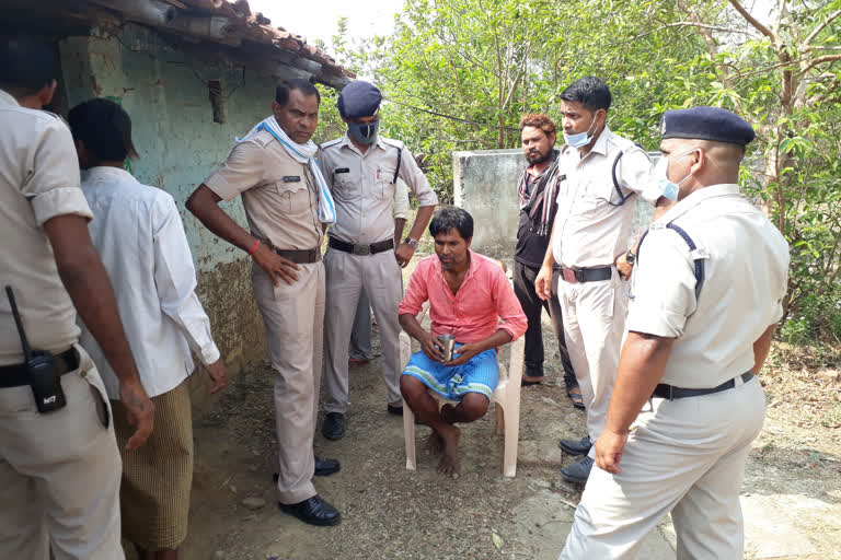 son killed his elderly father in bilaspur