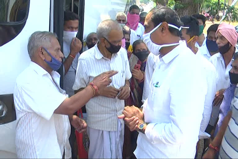 Varanasi pilgrims reached Jagtial