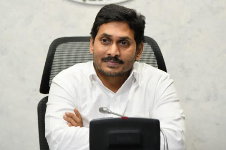 AP Chief Minister Jaganmohan Reddy has addressed the situation of Telugu journalists affected by Corona in Delhi.