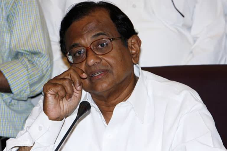 Govts imposing taxes in times of distress 'cruel' : Chidambaram  business news  Chidambaram  former finance minister  ചിദംബരം  മുതിർന്ന കോൺഗ്രസ് നേതാവ് പി ചിദംബരം  പി ചിദംബരം  മുൻ ധനമന്ത്രി പി ചിദംബരം