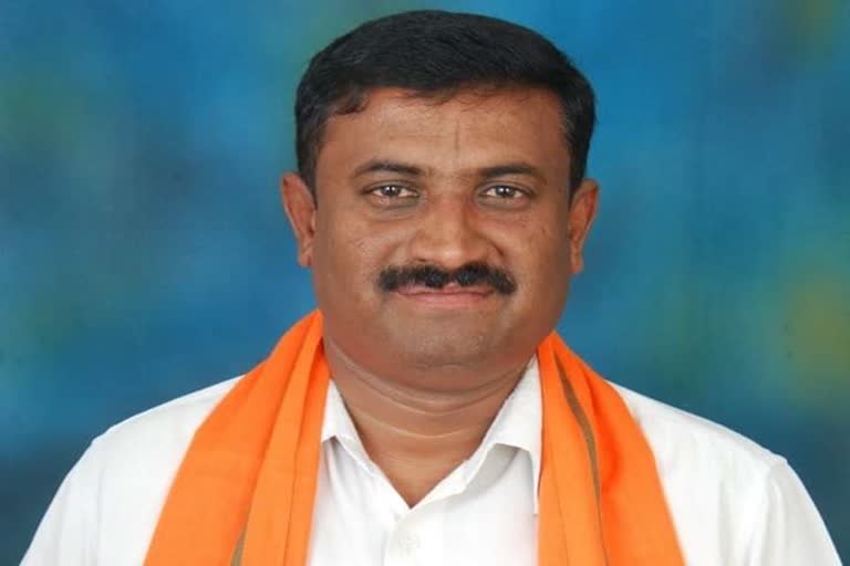 FIR against Mandya BJP district president