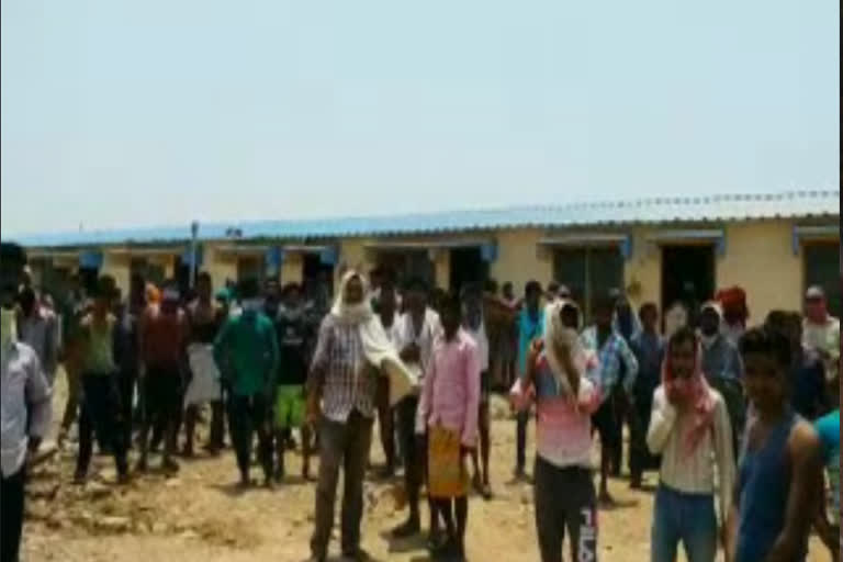 Workers' agitation at Yadadri power plant