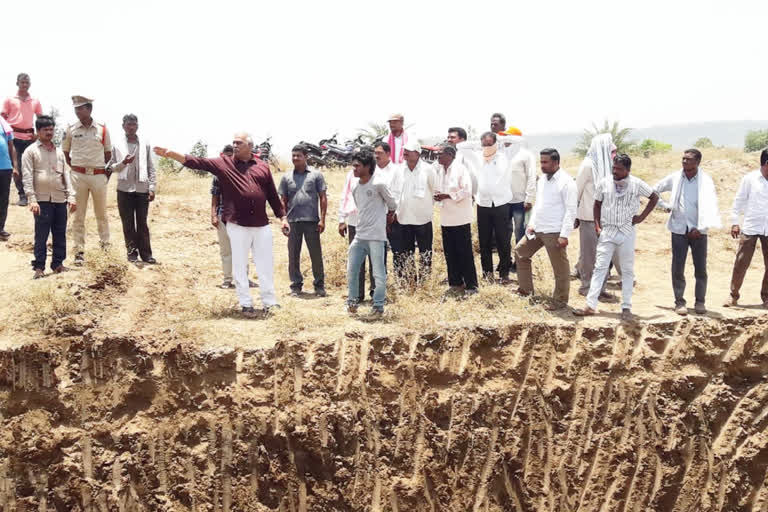 MLA Koneru Kannappa examined the Pranahitha canal repair works in Kumaram bhim district