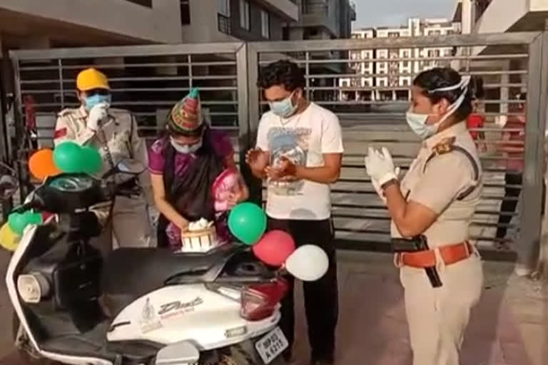 Police celebrated pregnant woman's birthday