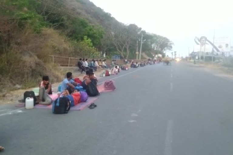 Immigration of migrant laborers stopped in undavalli gunturu district