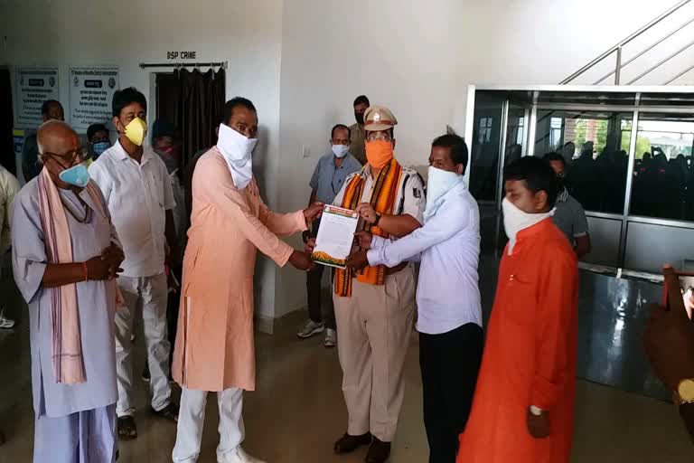 The Khordha BJP honored the Corona warrior