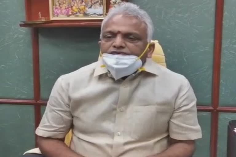 ல்லாடி கிருஷ்ணாராவ்