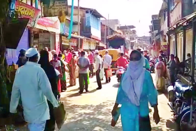 people crowd amid lock down