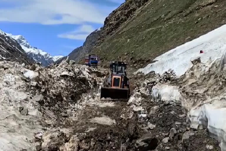 Kullu lahaul road open