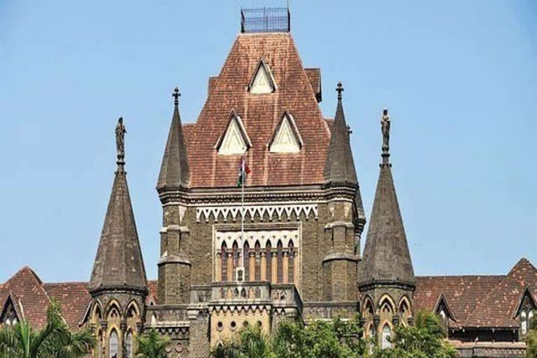 HC to Maha  Bombay High Court to Maha  Bombay High Court on migrant  Coronavirus  Mumbai  Maharashtra  Justice S C Gupte  lockdown  മുംബൈ  ലോക്ക് ഡൗൺ  ബോംബെ ഹൈക്കോടതി  ഇതര സംസ്ഥാന തൊഴിലാളികളുടെ മെഡിക്കൽ സ്‌ക്രീനിങ്  സംസ്ഥാന സർക്കാർ  മഹാരാഷ്‌ട്ര സർക്കാർ  കൊറോണ വൈറസ്  കൊവിഡ്