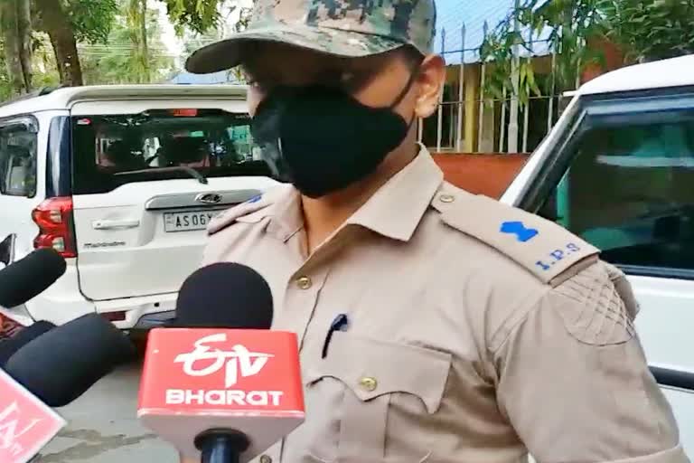 police seized condenset oil in dibrugarh assam etv bharat news