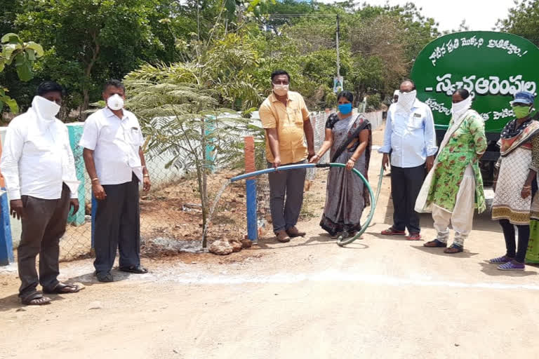 green Friday program in green and orange zone