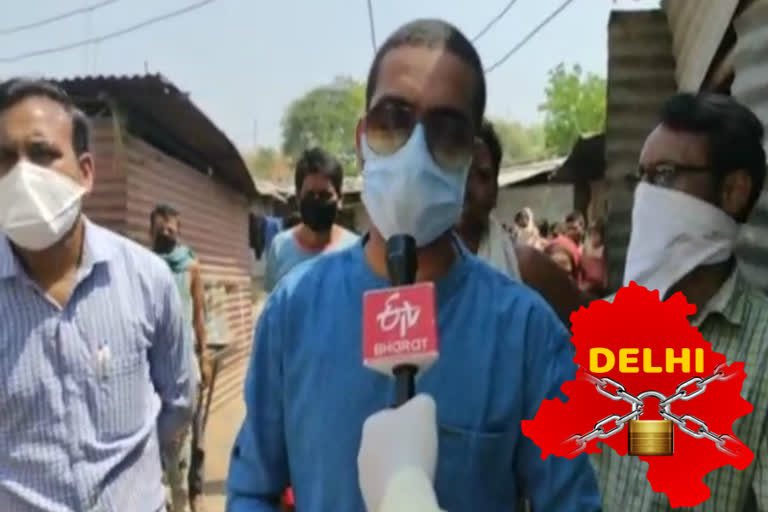 AIIMS Trauma staff feeding laborers during lockdown