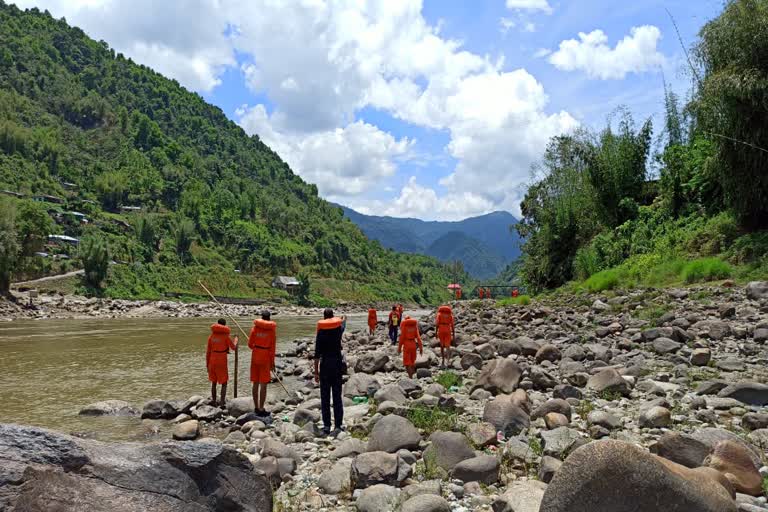 ndrf-rescue-operation-in-kameng-river-arunachal-pradesh