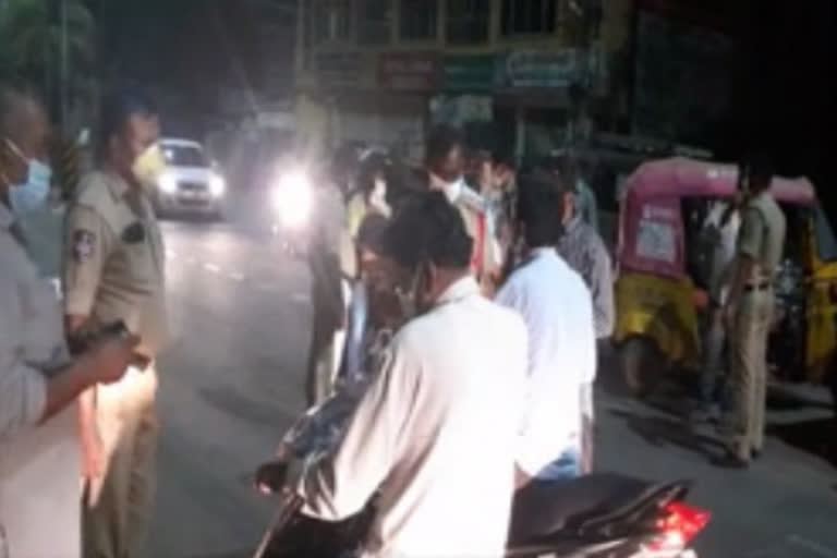 vehicles seized in sangareddy during lock down