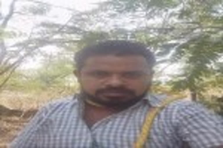 a-husband-sent-pre-suicide-selfie-photo-to-his-wife-in-badradri-kothagudem-district