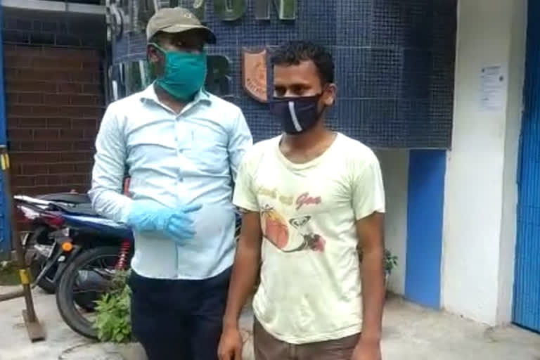 youth arrested in Ashoknagar