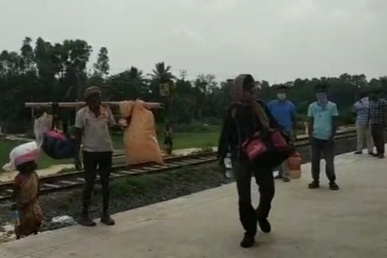 total 100 migrant workers returned home to South Dinajpur