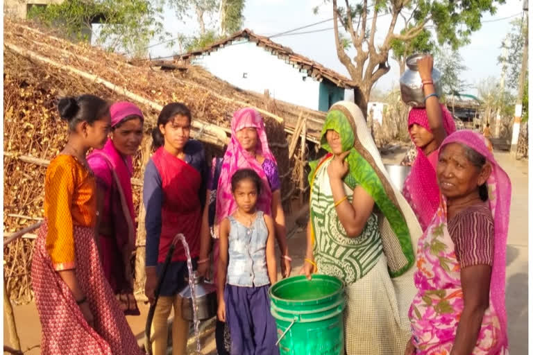 villagers-overcome-village-water-crisis-in-dewas