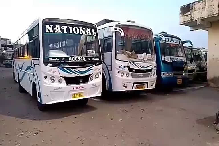 10 buses leave for Gujarat from Dhar