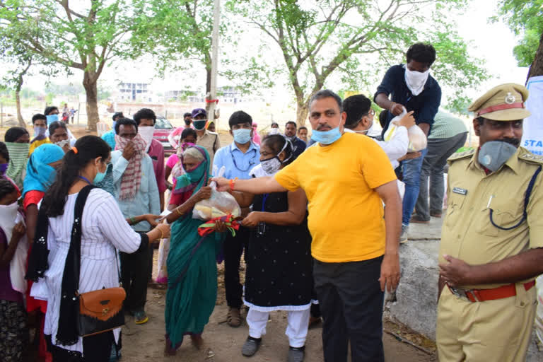 nirmal sp shashidhar raju distributed groceries to poor