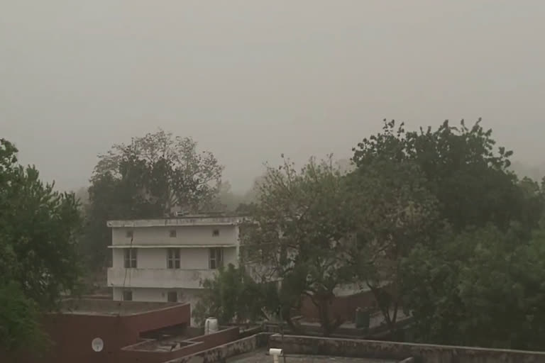 thunderstorm in faridabad