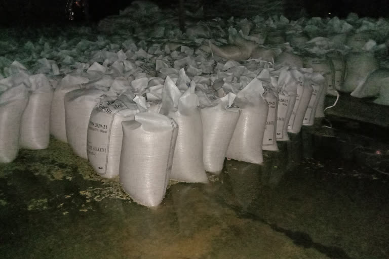 2 thousand quintal grains kept open got wet in rain in Agar