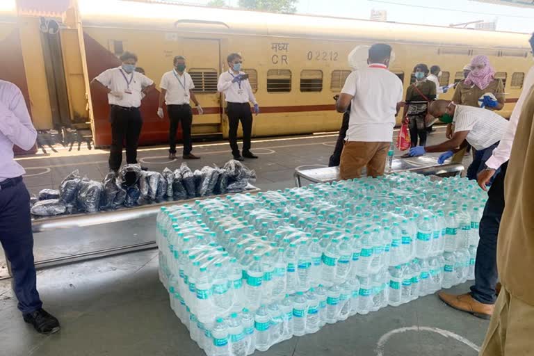 special train mumbai