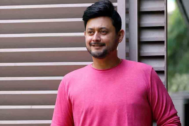 Swwapnil joshi starts his new youtube channel