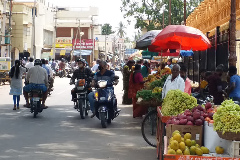 there-is-no-social-distance-at-chamarajanagara