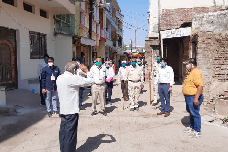 The first  zone freed from containment In Mahidpur town of bhind