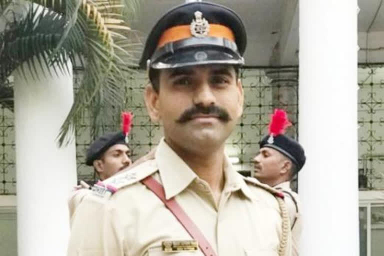 police sub-inspector vikas shewale