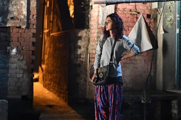 That's creative! Taapsee portrays relates lockdown with Manmarziyan scene