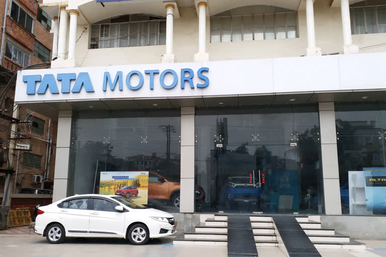 vehicle_showrooms are now open