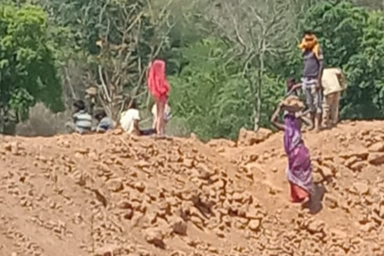 MNREGA work started, Workers will get employment in the village itself in sidhi