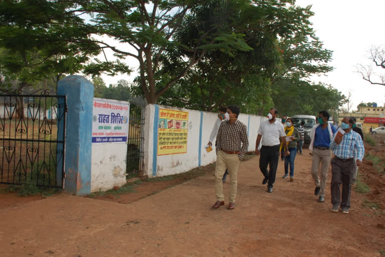 Kabirdham Collector inspected check post relief camp