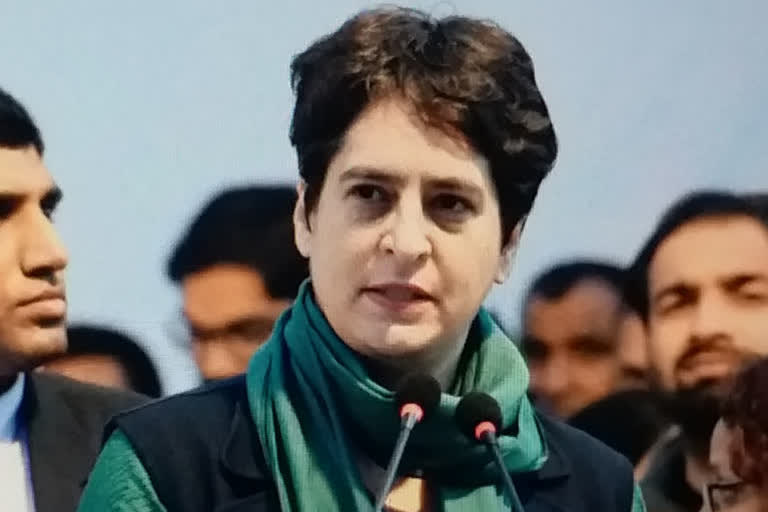 Priyanka Gandhi writes to yogi  Yogi Adityanath  waiver of power bills of farmers  UP farmers  power bills of farmers  New Delhi  Priyanka Gandhi  lock down  Priyanka Gandhi പ്രിയങ്കാ ഗാന്ധി  കർഷകരുടെ വൈദ്യുതി ബിൽ തുക  ന്യൂഡൽഹി  യുപി കൃഷിക്കാർ  ഉത്തർ പ്രദേശ്  ചെറുകിട, കുടിൽ വ്യവസായങ്ങൾ  ദുരിതാശ്വസം  ഉത്തർ പ്രദേശ് മുഖ്യമന്ത്രി യോഗി ആദിത്യനാഥ്