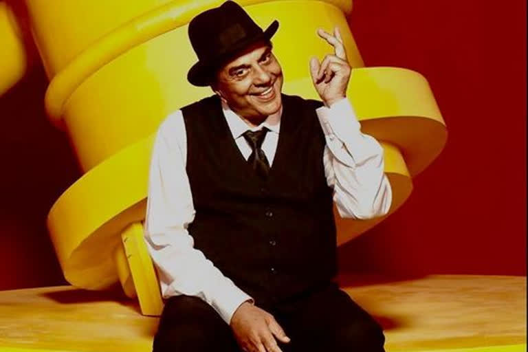 Dharmendra welcome new guest shared video on social media