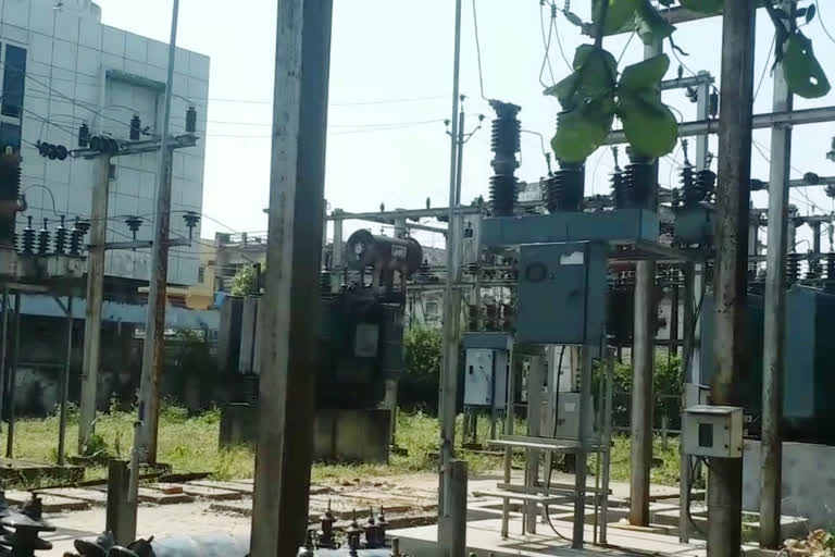 Economic crisis on the raigarh  electricity department