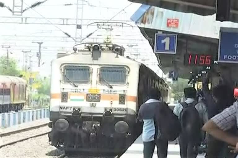 special train reached warangal railway station