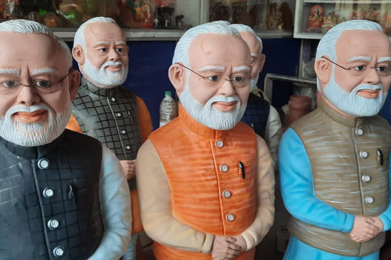 Modi sculptures by Bihar-based artist fan