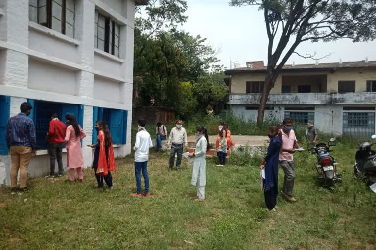 NSS students aware people due to coronavirus in bhoranj