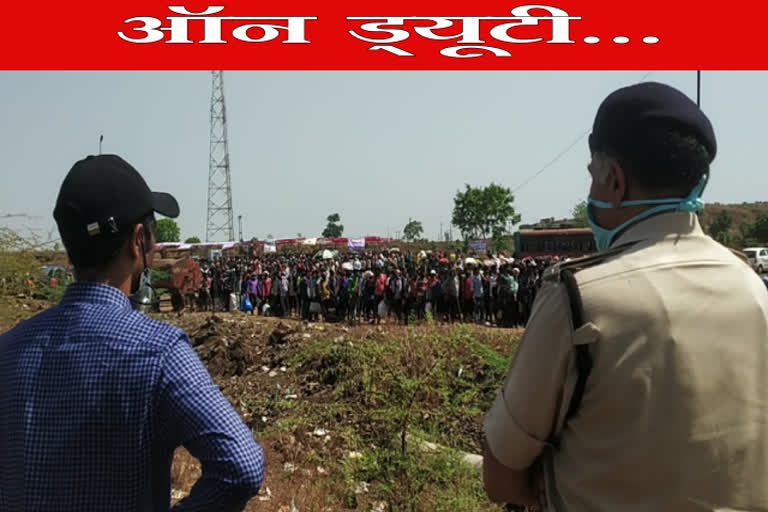 collector-and-sp-inspection-arrangements-for-migrant-laborer-in-barwani