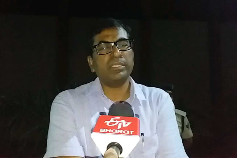 DM Kumar Ravi